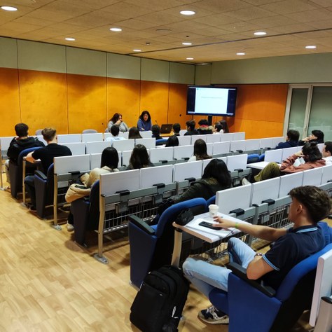 Imagen de la sesión realizada en la sala de grados de la EPSEB